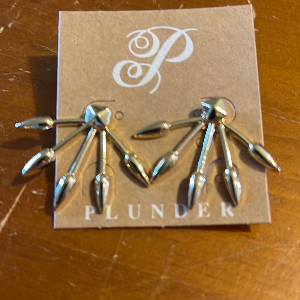 Gold stud earrings